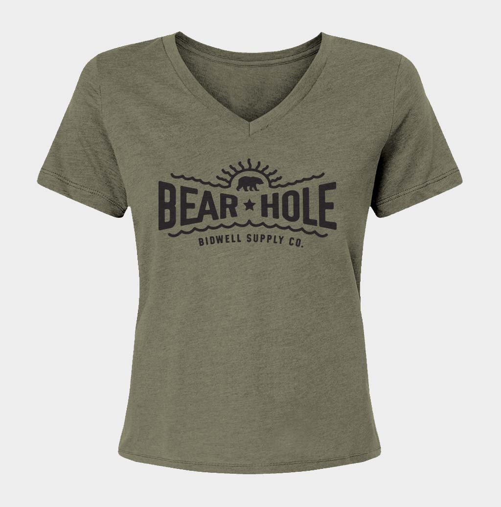 Bear Hole Relaxed V-Neck